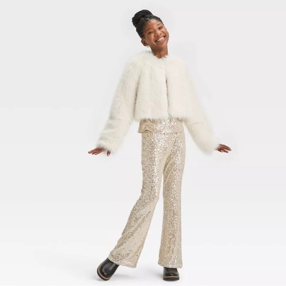 New Target Art Class Girls' Faux Fur Cropped Jacket Large 10/12 - Picture 8 of 8